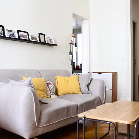 Charming Near Montmartre Apartment Paris